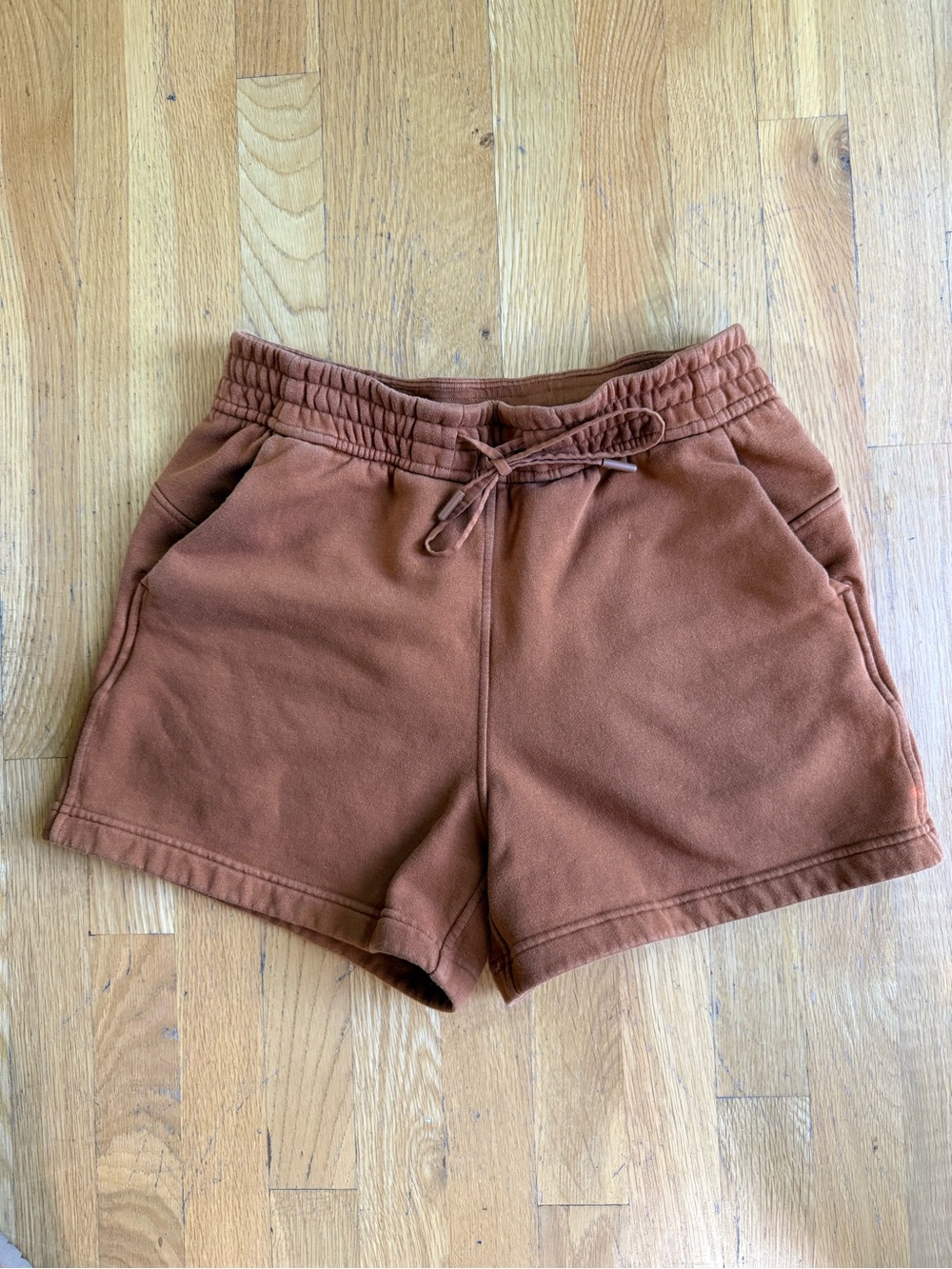 Lululemon Women's Loungeful High-Rise Short Butternut Brown 6 Sweatshorts